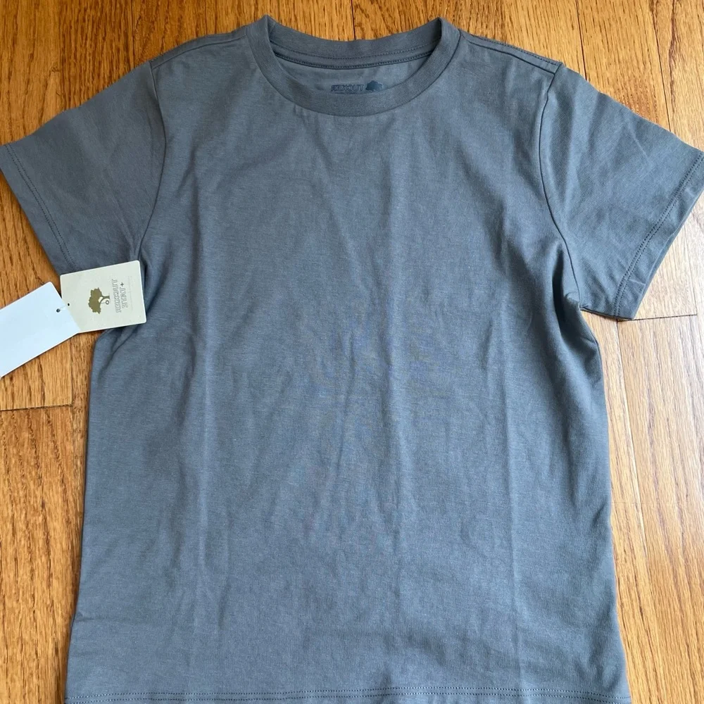 Tucker + Tate T shirt - Picture 3 of 6